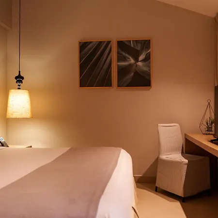 Santa Cecilia Hotel