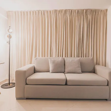 Santa Cecilia Hotel 3*