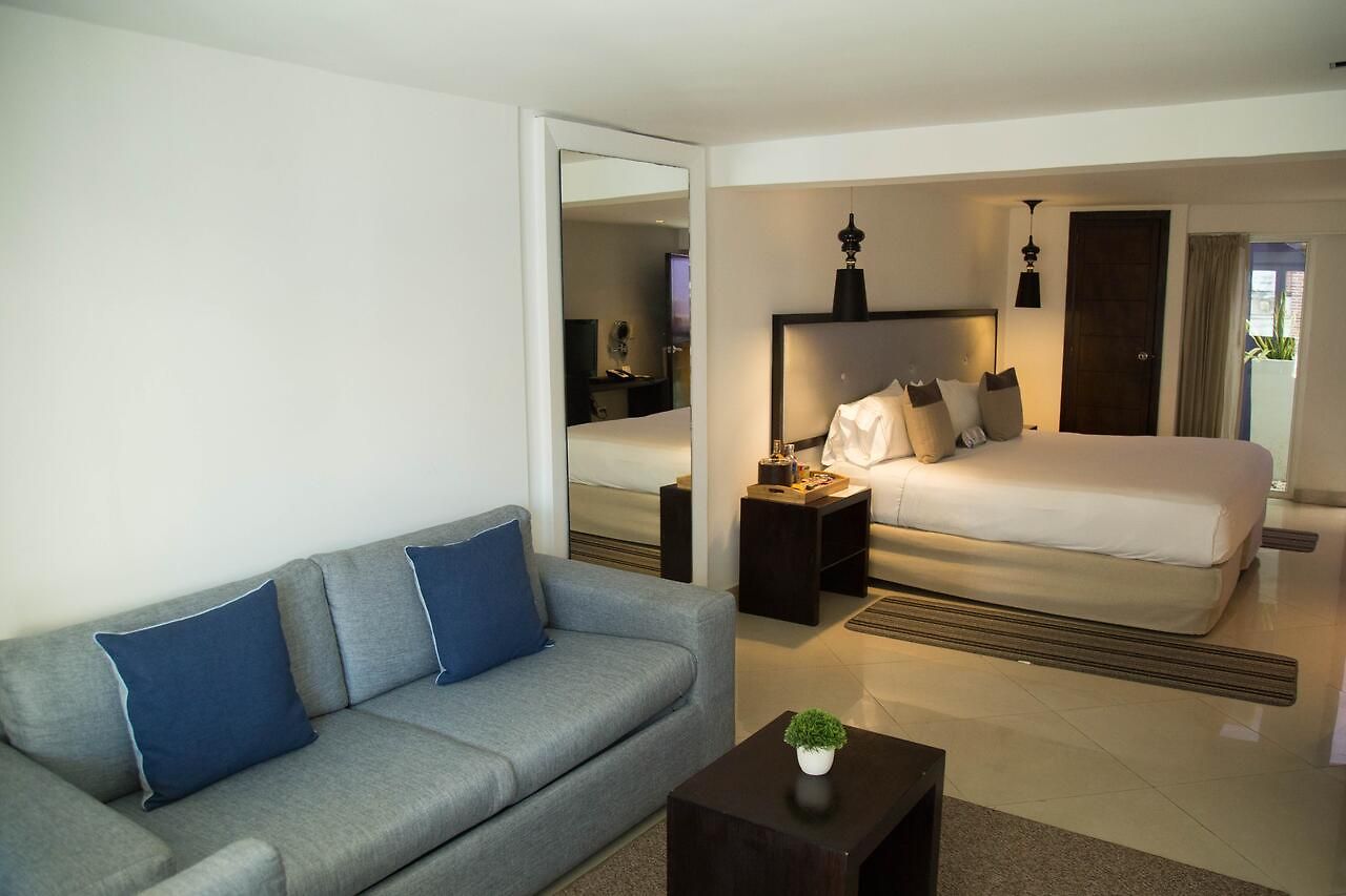 Santa Cecilia Hotel 3*