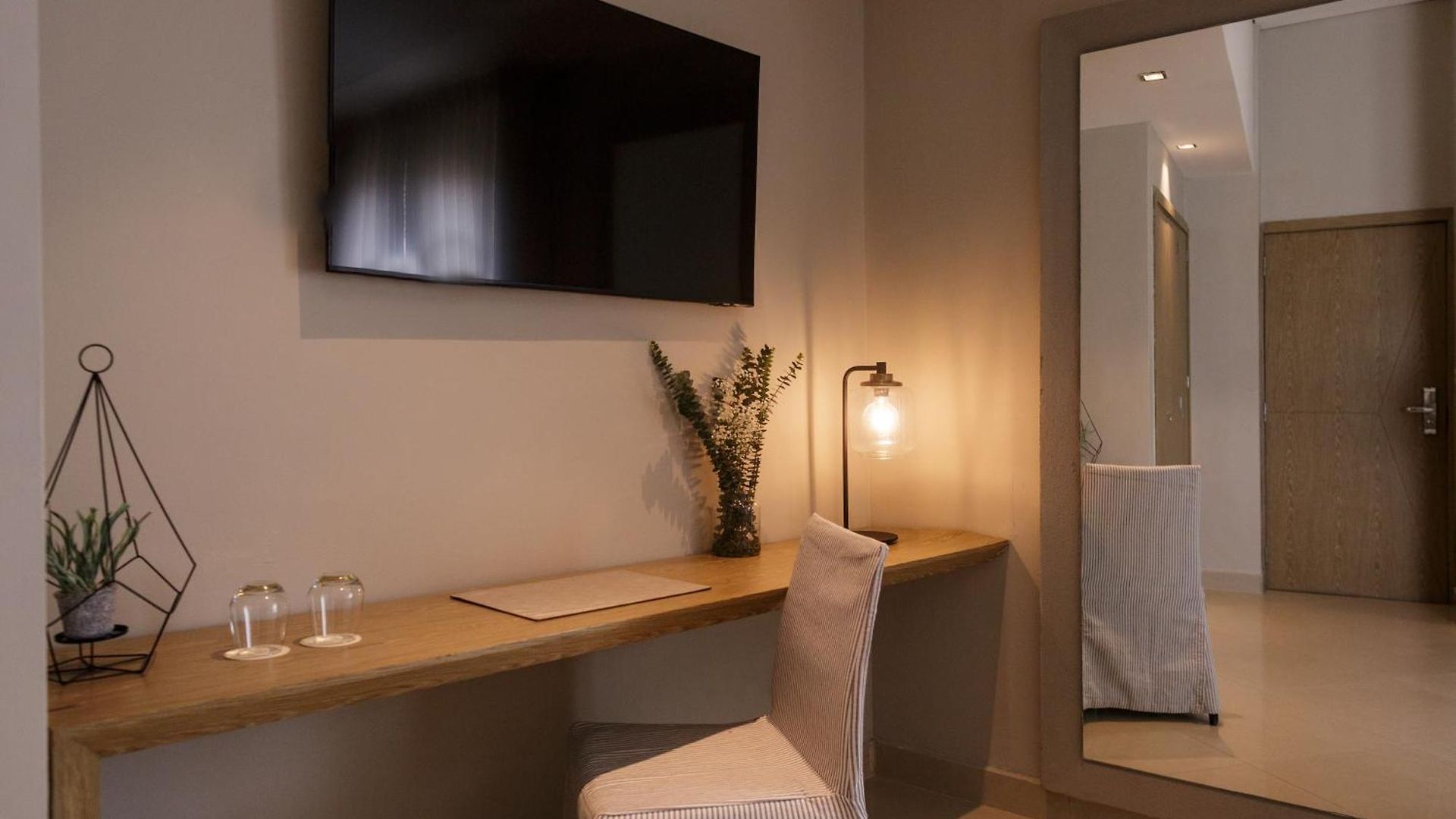 Santa Cecilia Hotel 3*