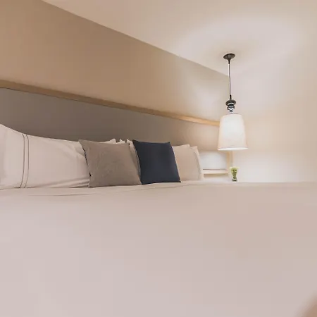 Santa Cecilia Hotel 3*